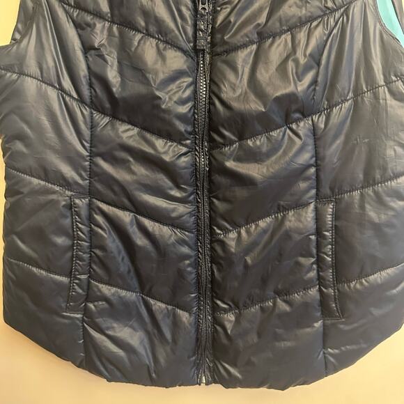 Aeropostale Navy and Teal Outerwear Vest - Picture 3 of 4